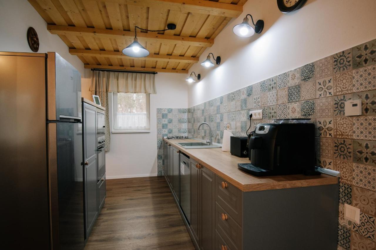 Koszikla Kulcsoshaz Villa อิซวาเร ภายนอก รูปภาพ