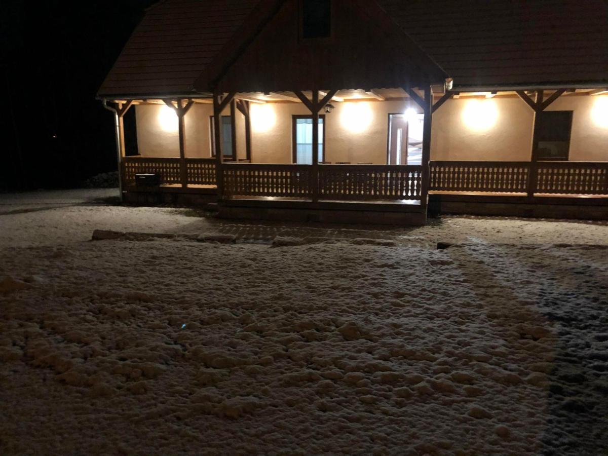 Koszikla Kulcsoshaz Villa อิซวาเร ภายนอก รูปภาพ